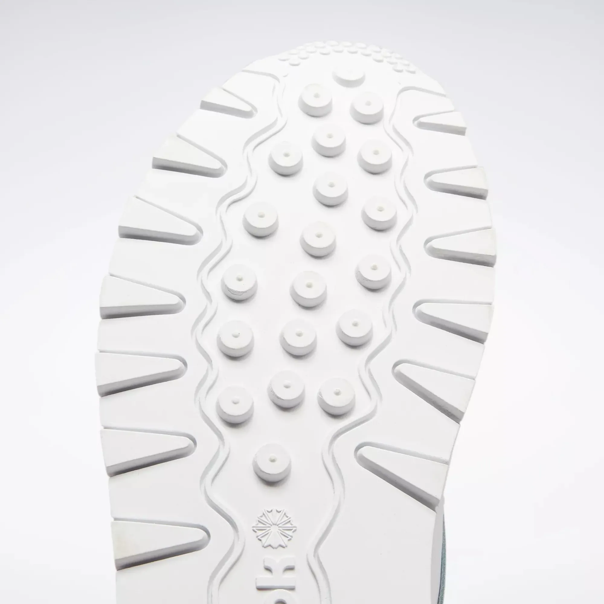 Big Kids' Shoes (Sizes 3.5-7)|Reebok Big Kids' Shoes (Sizes 3.5-7) Classic Leather Shoes - Grade School