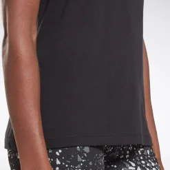 Tops & T-Shirts|Reebok Tops & T-Shirts Training Essentials Graphic Tee