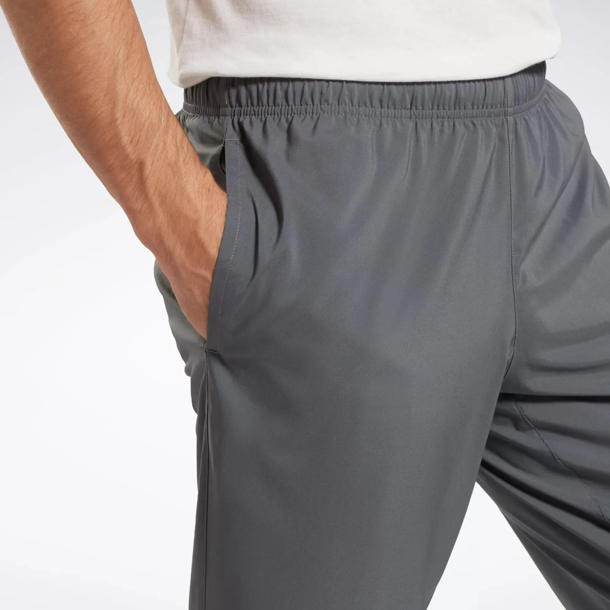 Pants & Sweatpants|Reebok Pants & Sweatpants Training Essentials Woven Unlined Pants