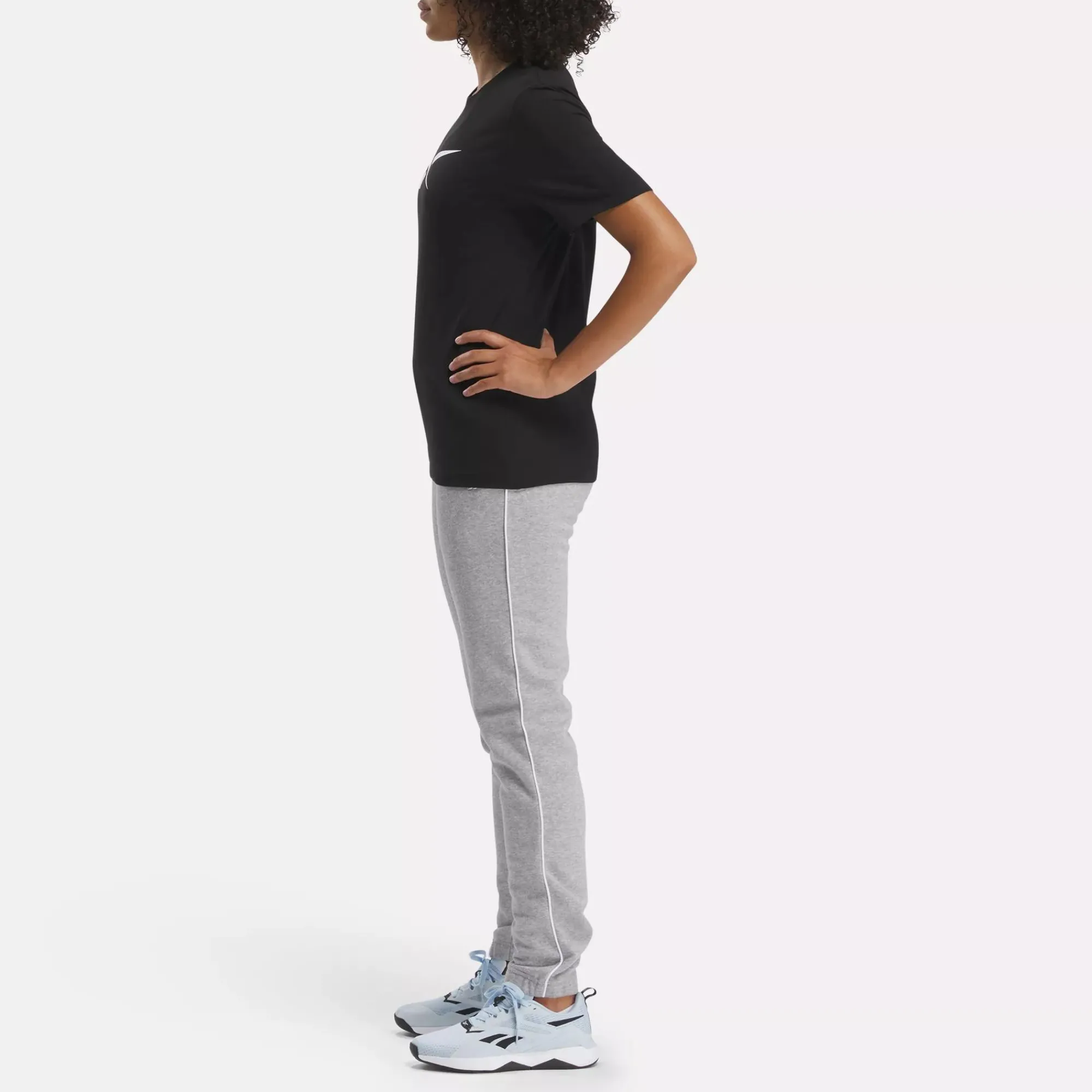 Tops & T-Shirts|Reebok Tops & T-Shirts Vector Graphic T-Shirt